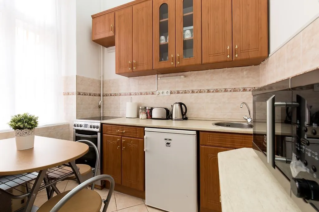 בודפשט Bpm: Dob70 Classic Apartment In Downtown